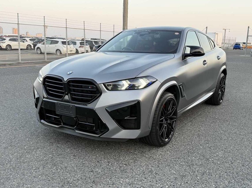 Silver premium SUV